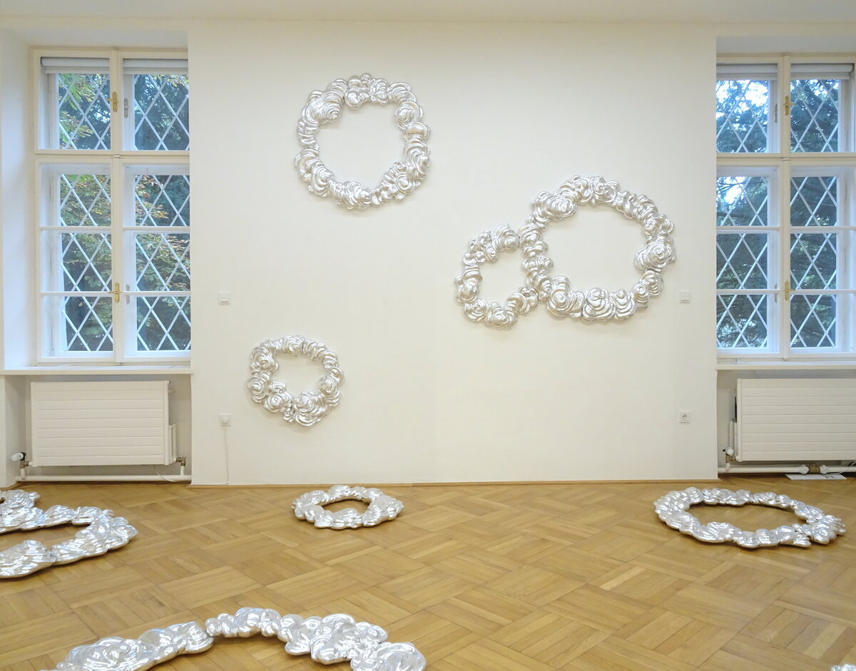 "Himmel auf Erden" im Museumspavillon, 2018 Galerie der Stadt Salzburg im Mirabellgarten